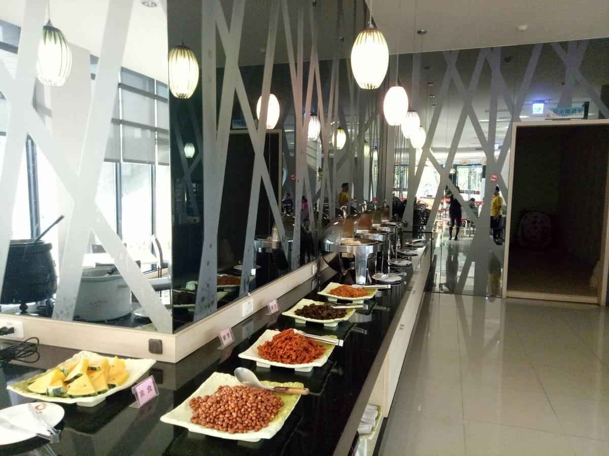 Hua Xiang Hotel-Qishan Exterior photo